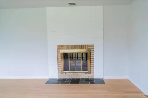 3214 Oakland Rd, Bethlehem, PA 18020 photo 13