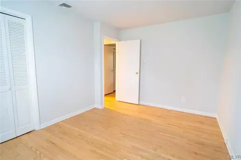 3214 Oakland Rd, Bethlehem, PA 18020 photo 20