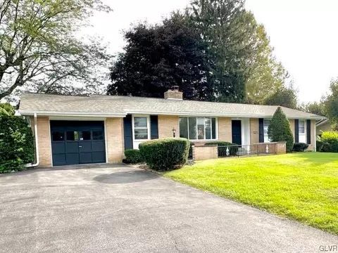 3214 Oakland Rd, Bethlehem, PA 18020