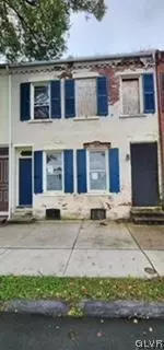 1028 Chew St, Allentown, PA 18102