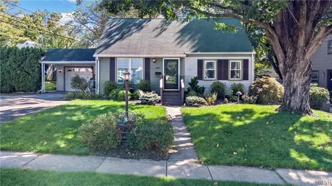 2642 South St, Allentown, PA 18104