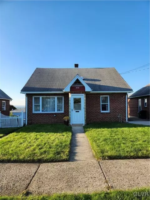 939 E Hamilton St, Allentown, PA 18109