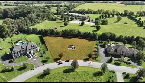287 Cobblestone Ln, Nazareth Twp, PA 18020
