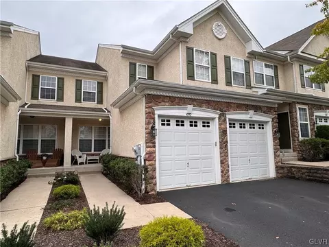 4140 Yorktown Rd, Coopersburg, PA 18036