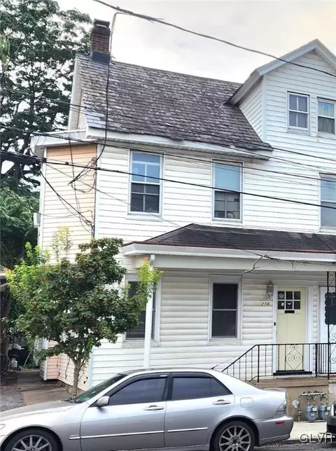 256 Union Blvd, Bethlehem, PA 18018 photo 2