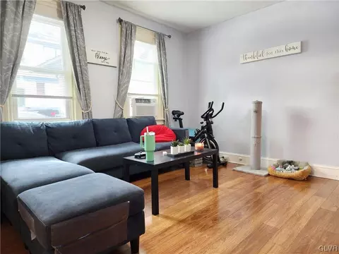 256 Union Blvd, Bethlehem, PA 18018 photo 4