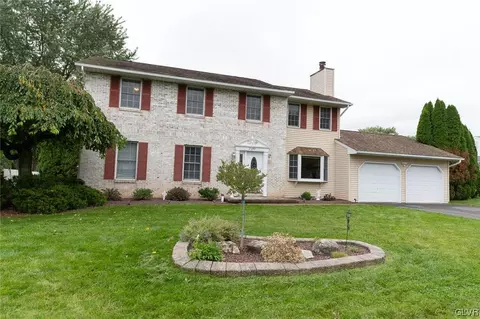 2640 Bonnie Ln, Palmer Township, PA 18045
