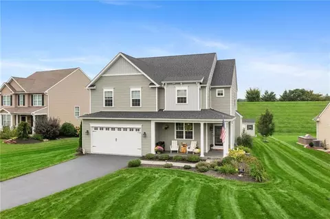 5324 Seip Rd, Hanover Twp, PA 18017 photo 2
