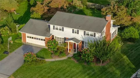 4502 Calvert Pl, Saucon Twp, PA 18034
