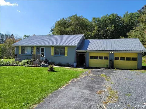 5476 Macungie Mountain Rd, Macungie, PA 18062