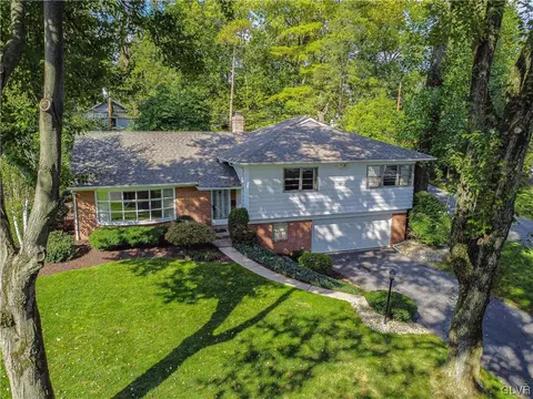 3453 W Congress St, Allentown, PA 18104