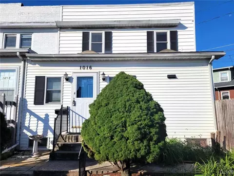 1016 S 10th St, Allentown, PA 18103