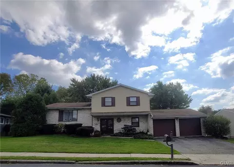 1715 Elmhurst, Whitehall, PA 18052