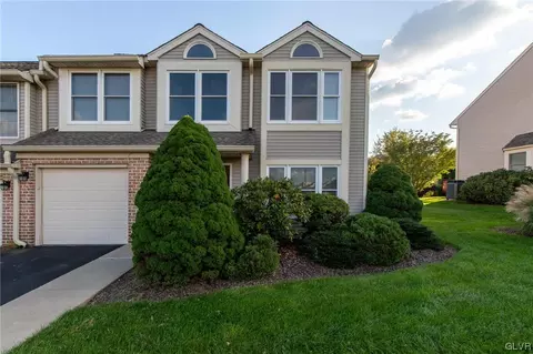154 Ridings Cir, Macungie, PA 18062