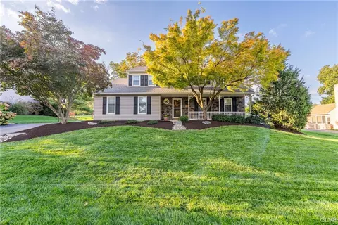 5821 Helen Dr, Allentown, PA 18104
