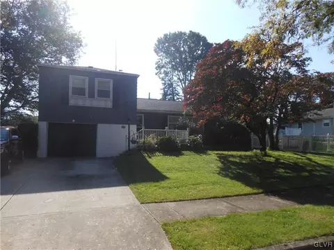 1916 Windsor Rd, Bethlehem, PA 18017