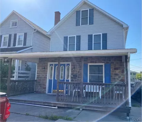 135 Spring St, Nazareth, PA 18064