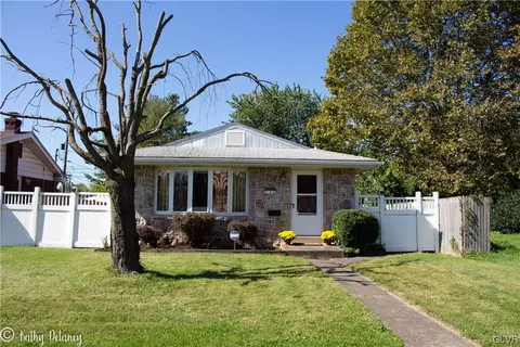 732 N Oswego St, Allentown, PA 18109
