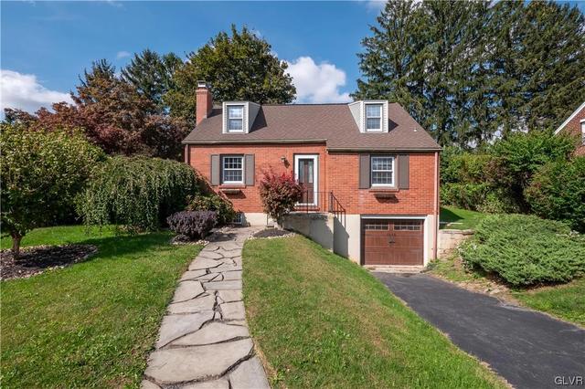 1444 Westgate Dr, Bethlehem, PA 18017