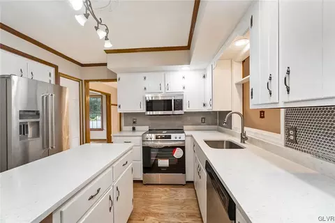 3837 Post Dr, Bethlehem, PA 18017 photo 13
