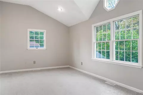 3837 Post Dr, Bethlehem, PA 18017 photo 33