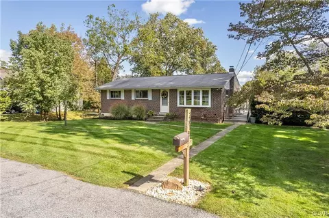 3615 Mccloskey Ave, Bethlehem, PA 18015