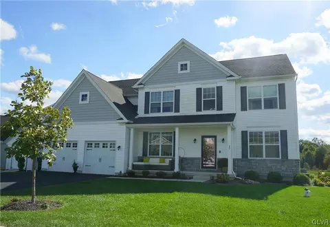 80 Westbury Dr, Gilbertsville, PA 19525