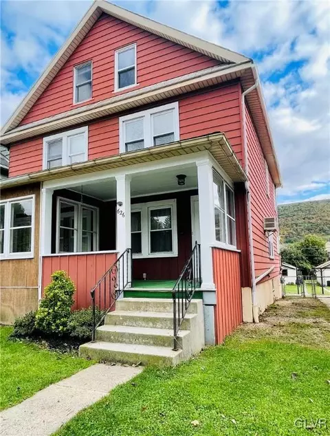 626 Lafayette Ave, Palmerton, PA 18071