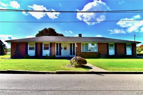 930 Oak St, Bangor, PA 18013