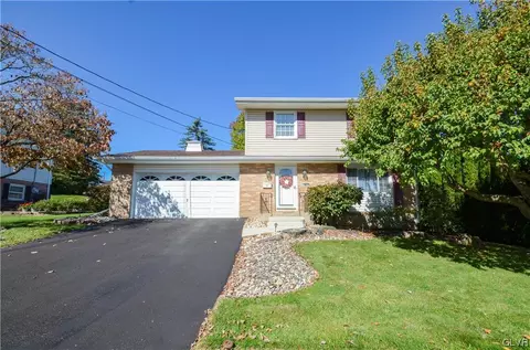 403 E 23rd St, Northampton, PA 18067