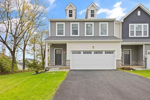 130 Scotty Dr #69, Palmer Township, PA 18045