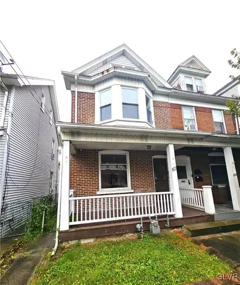 1022 Seneca St, Fountain Hill, PA 18015