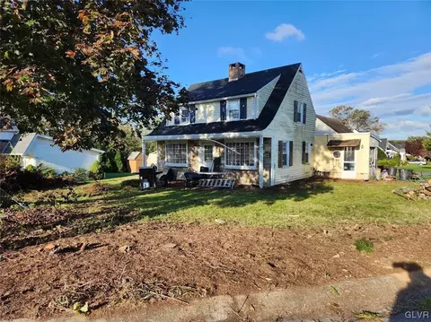 410 Beechwood St, Emmaus, PA 18049