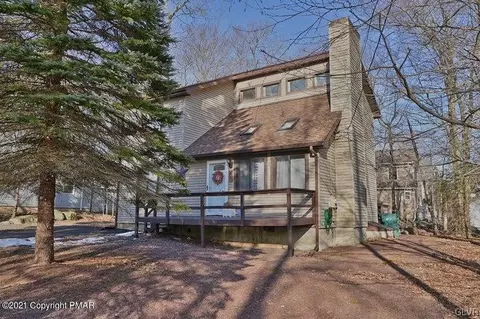7171 Mountain Dr, Coolbaugh Twp, PA 18466