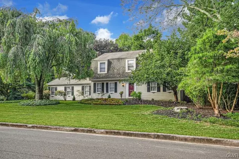4254 Biddeford Cir, Doylestown, PA 18902