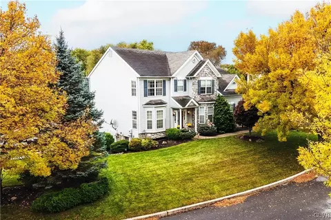 2565 Clark Pl, Easton, PA 18040