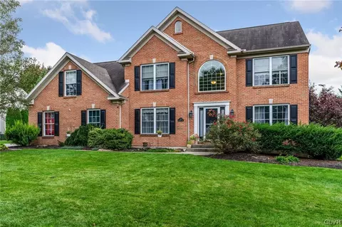 5924 Elderberry Dr, Macungie Twp, PA 18069