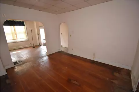 415 E Wall St, Bethlehem, PA 18018 photo 6