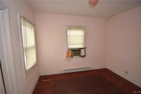 415 E Wall St, Bethlehem, PA 18018 photo 11