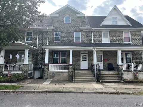 2426 Sycamore St, Easton, PA 18042