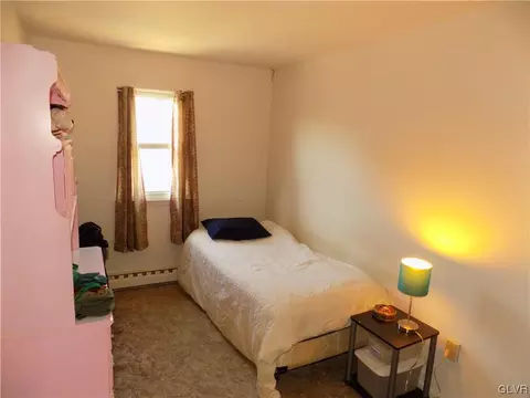 109 Old Forge Dr, Bath, PA 18014 photo 12