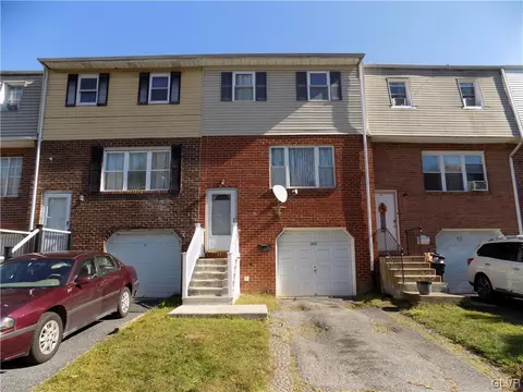 109 Old Forge Dr, Bath, PA 18014