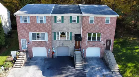 2908 Rhonda Ln, Allentown, PA 18103