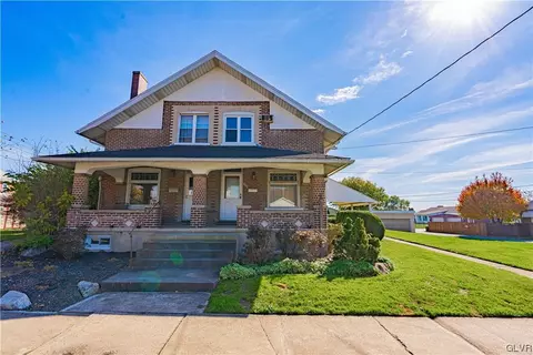 807 Chestnut St, Coplay, PA 18037