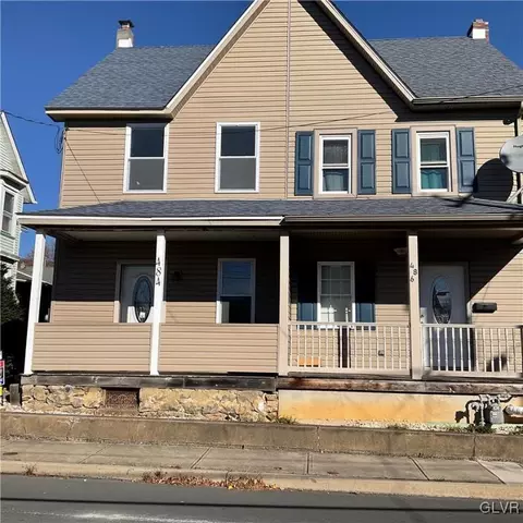 484 Broad St, Pen Argyl, PA 18072