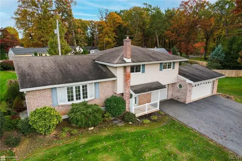 4622 Shankweiler Rd, North Whitehall Twp, PA 18069