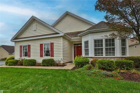 5521 Republic Way, Bethlehem, PA 18017
