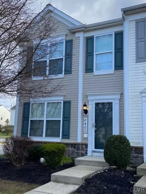 8480 Cromwell Ct, Breinigsville, PA 18031