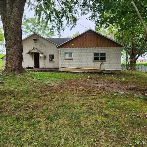 2731 Pa Route 309, South Whitehall Twp, PA 18069