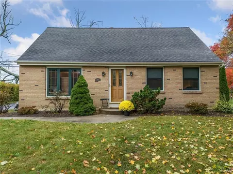 818 S Main St, Allentown, PA 18103